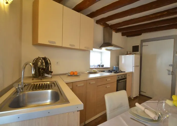 Apartament Eleni